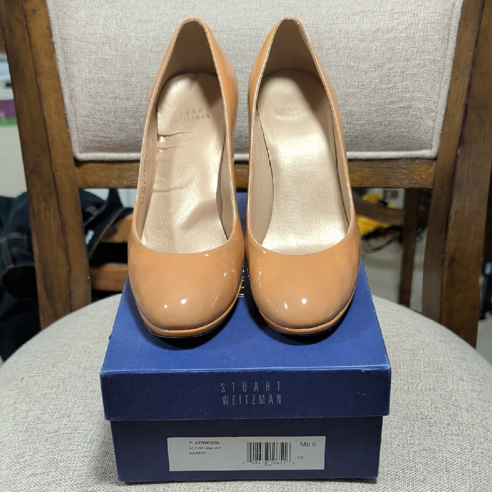 Stuart Weitzman Tan Patent Leather Heels